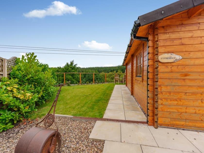 Holiday home Lochinvar - Clydesdale Log With Hot Tub Airdrie